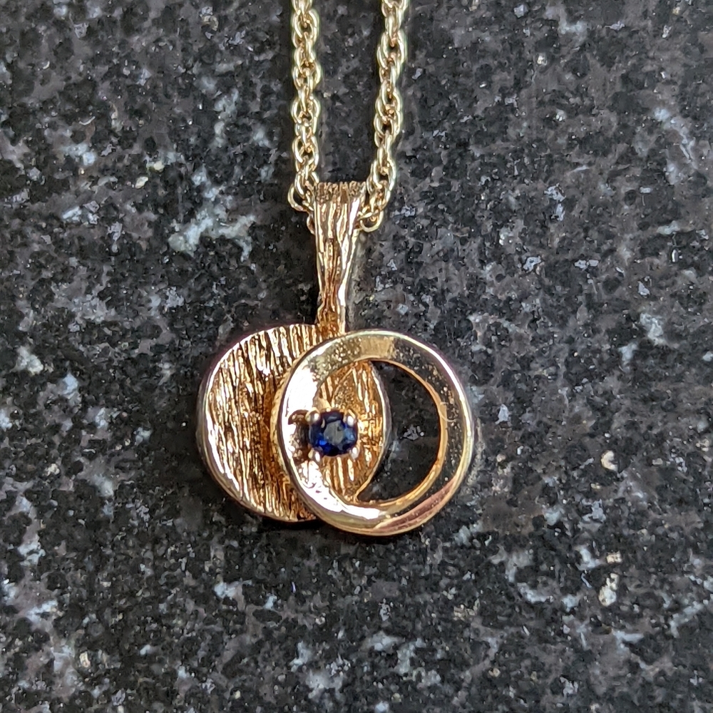 Sterling Silver and sapphire necklace